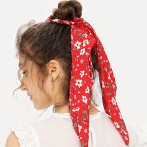 🆕Calico Floral Hair Tie!🆕